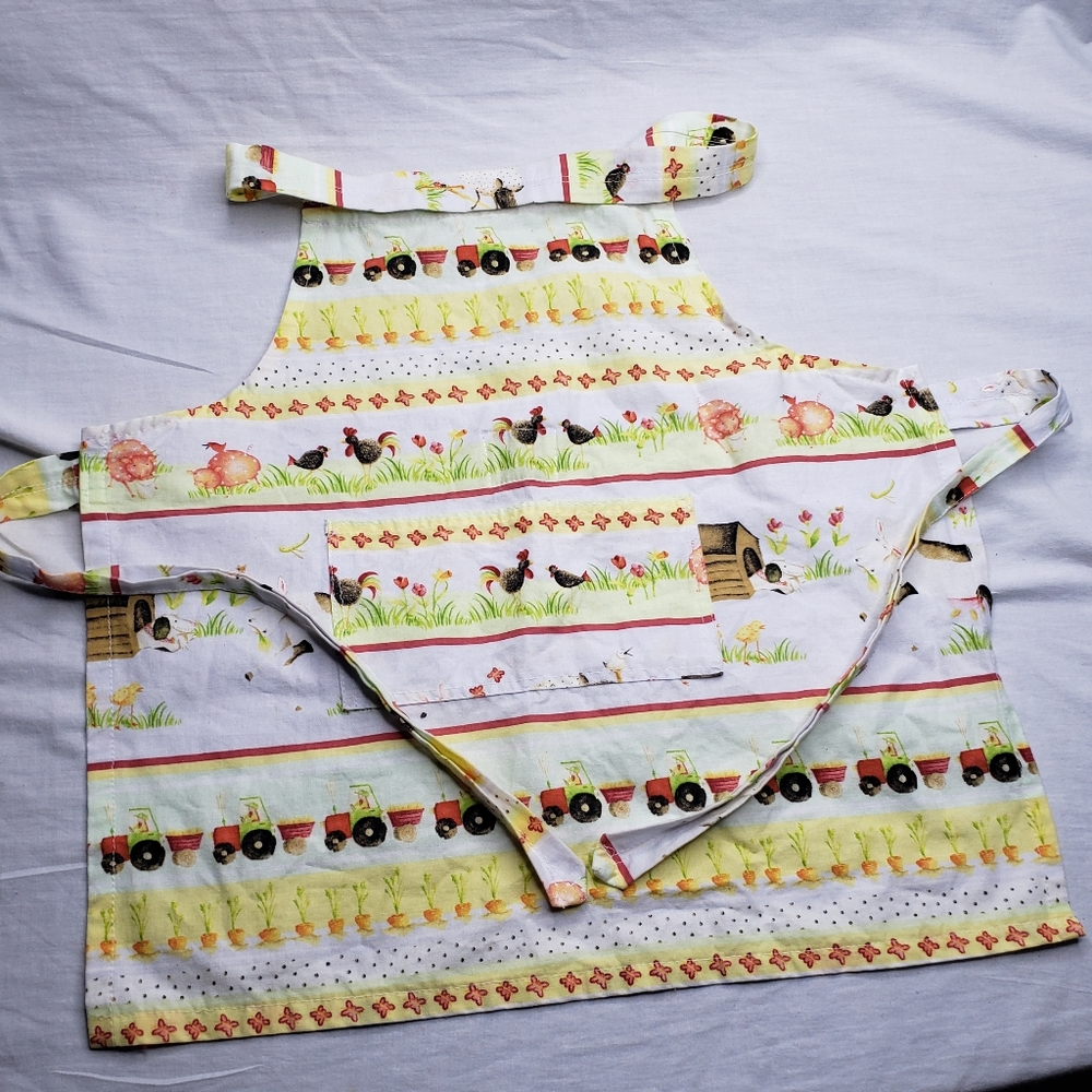Amish Made Children's Apron